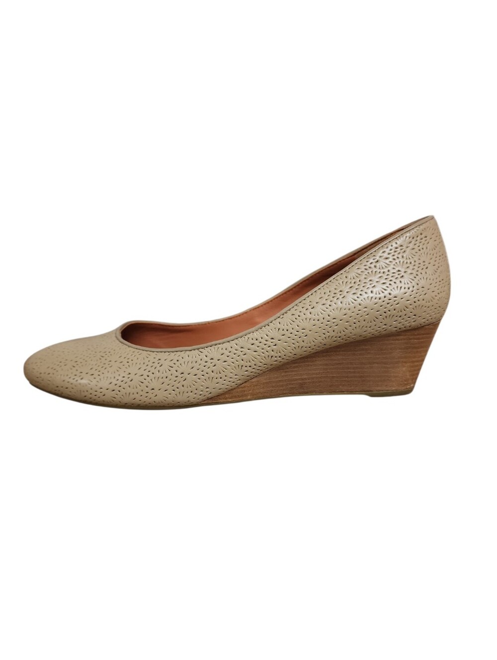 Geox Beige Laser Cut Leather Wedge Pumps Size 40 - Picture 5 of 10